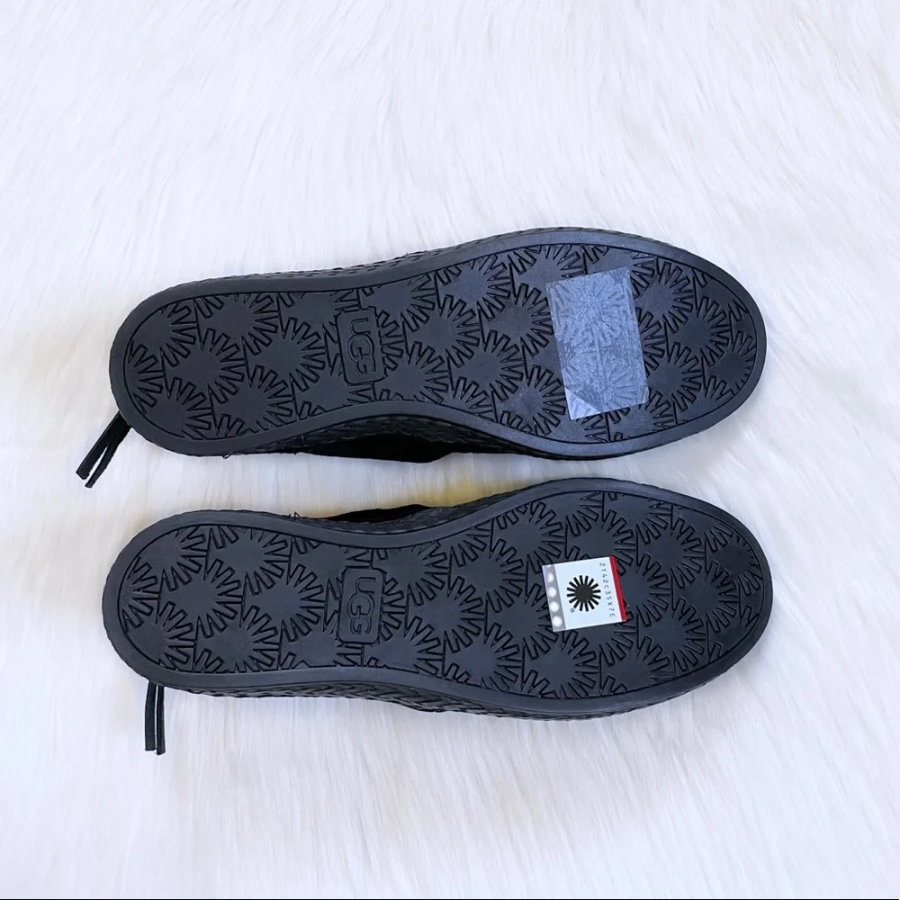 UGG Women’s Woodlyn Moc Ankle Boots In Black Suede - Picture 7 of 8